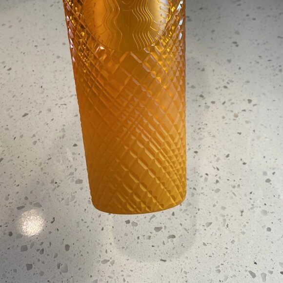 Starbucks Cup - Picture 6 of 7